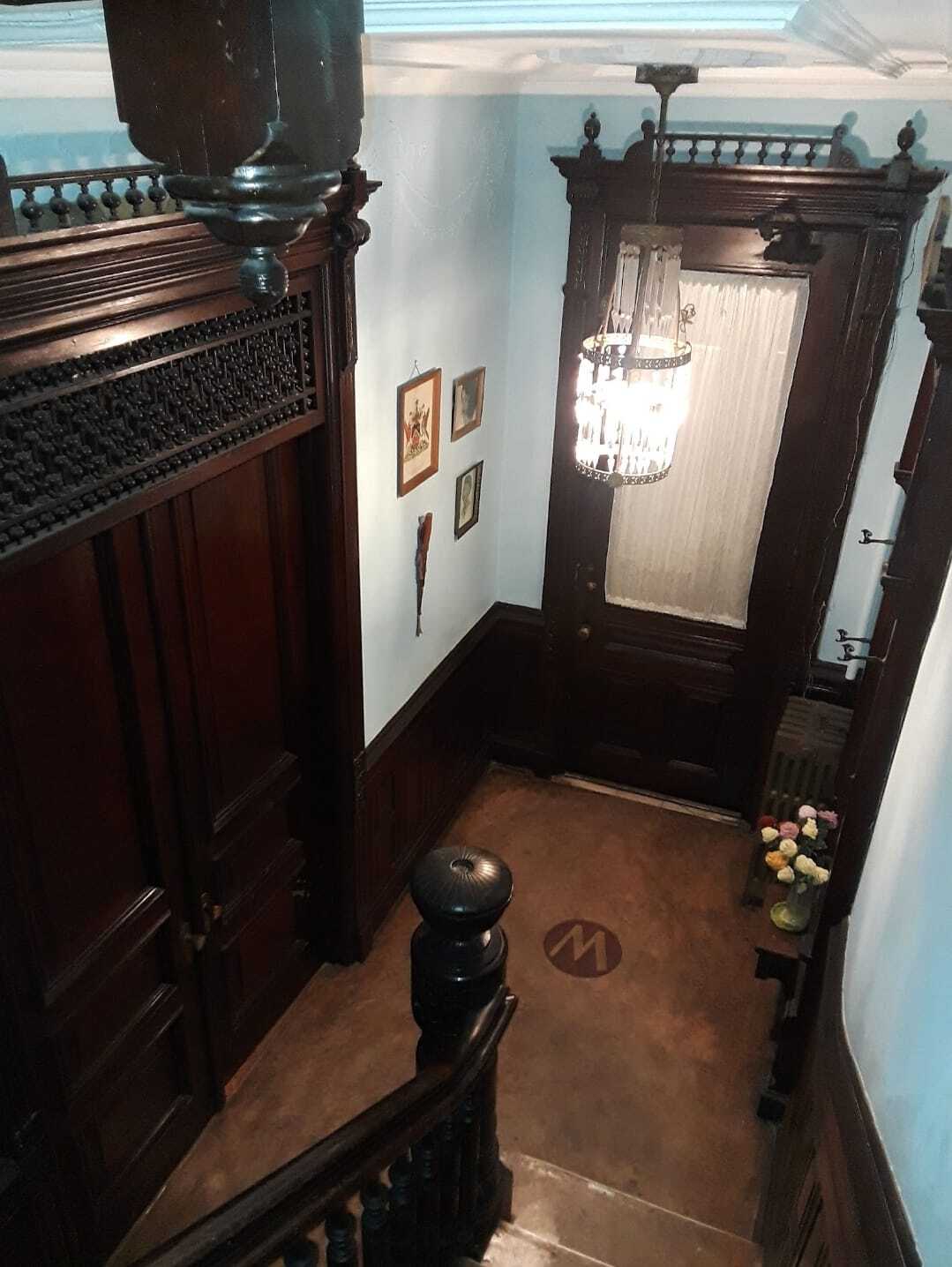 Original woodworking - 198 Hancock St