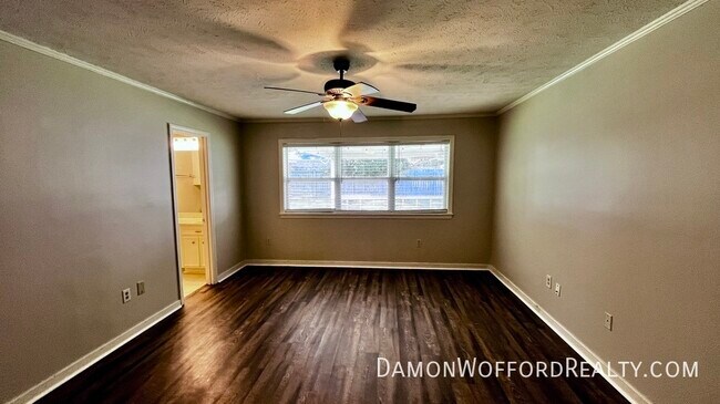 Building Photo - 120 Bellegrove Cir