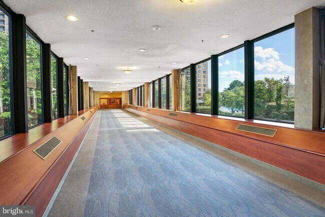 Building Photo - 5505 Seminary Rd