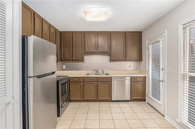 Building Photo - 4103 Ashford Green Dr