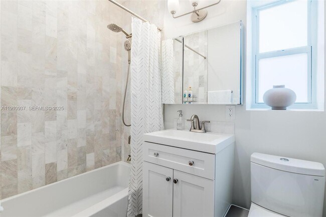 Building Photo - 2969 SW 20th St