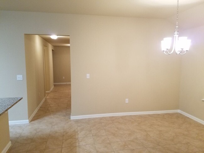 Building Photo - Amazing 4 bed, 2 bath Dell Valley - Tiermo Home for lease!