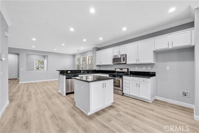 Building Photo - 1258 Begovich St