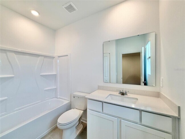 Building Photo - 2132 Rider Rain Ln