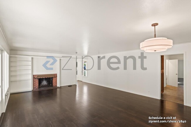 Building Photo - 119 Arroyo Dr