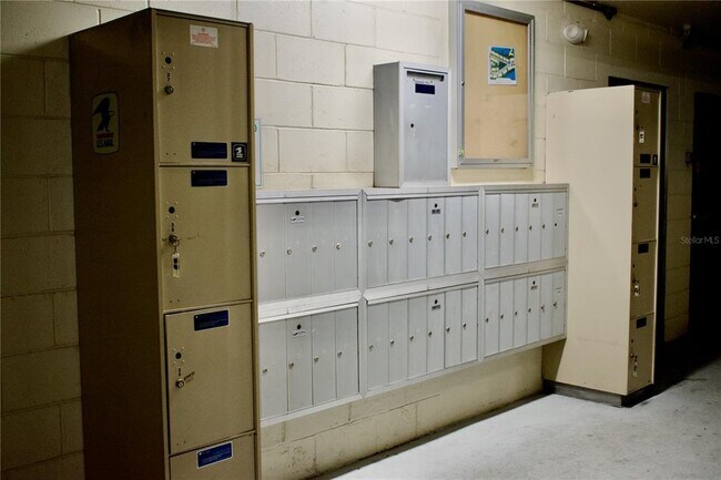 Building Photo - 8761 The Esplanade