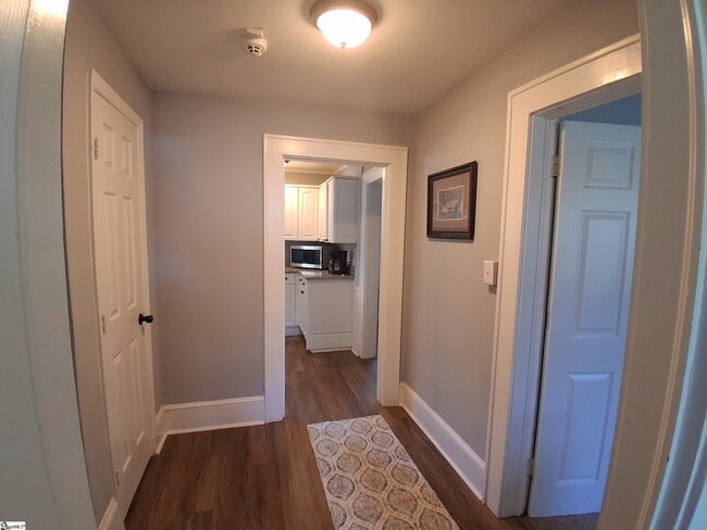 Building Photo - 506 Pinckney St