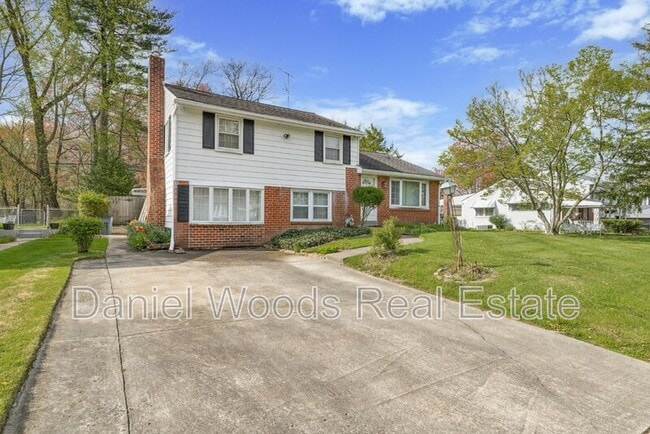 Building Photo - 49 Story Rd