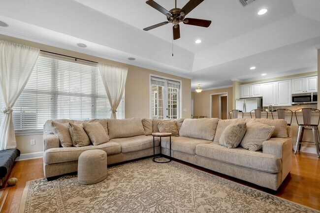 Building Photo - Southwood Home With Large Yard