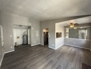 Building Photo - 12643 Ashford Meadow Dr