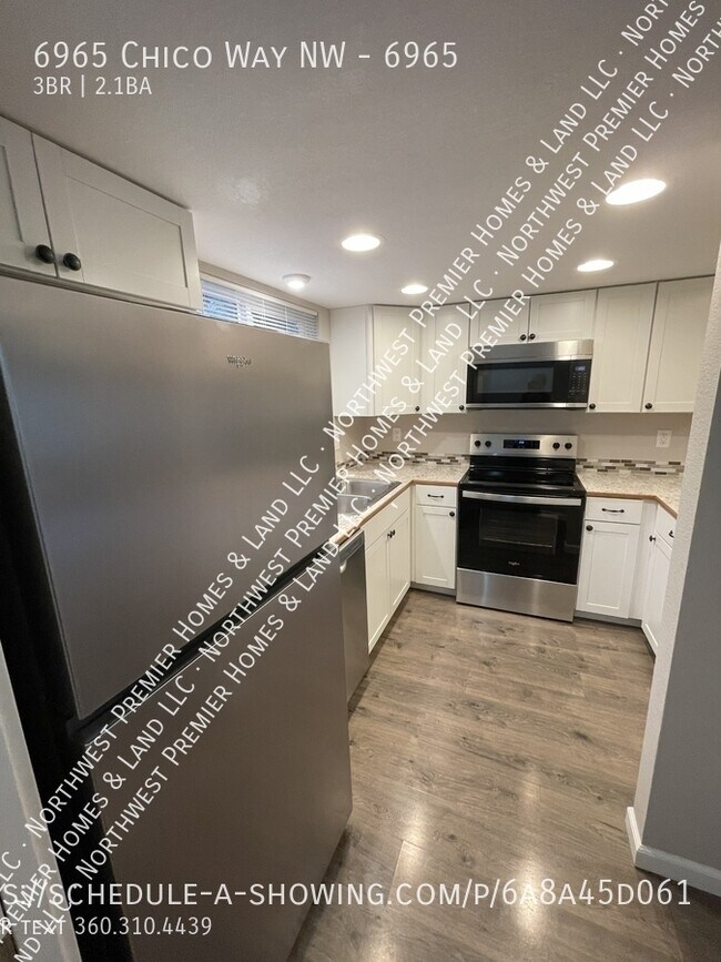 Building Photo - 6965 Chico Way NW