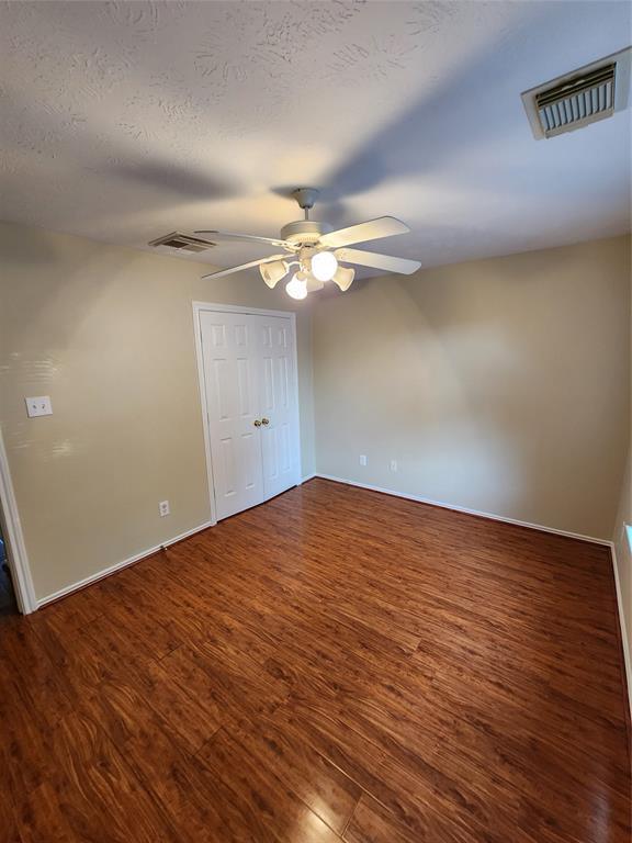 Building Photo - 16535 Great Oaks Glen Dr