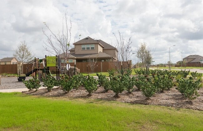 Building Photo - 1711 Clifton Hills Ln