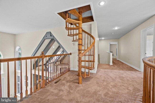Building Photo - 1238 Hunters Rd