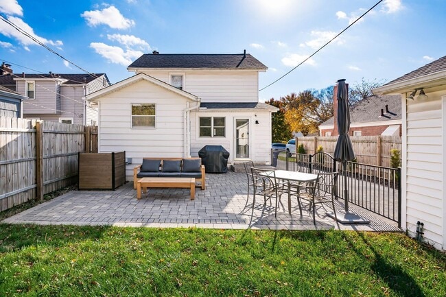 Building Photo - 190 E Dominion Blvd