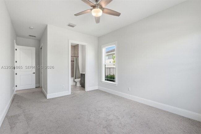 Building Photo - 4662 Estates Cir