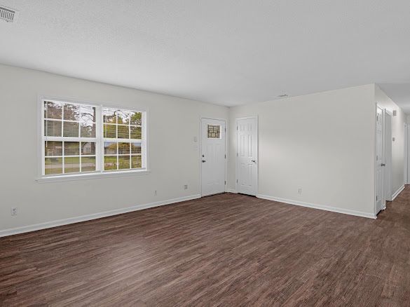 Building Photo - 509 Ashmore Rd
