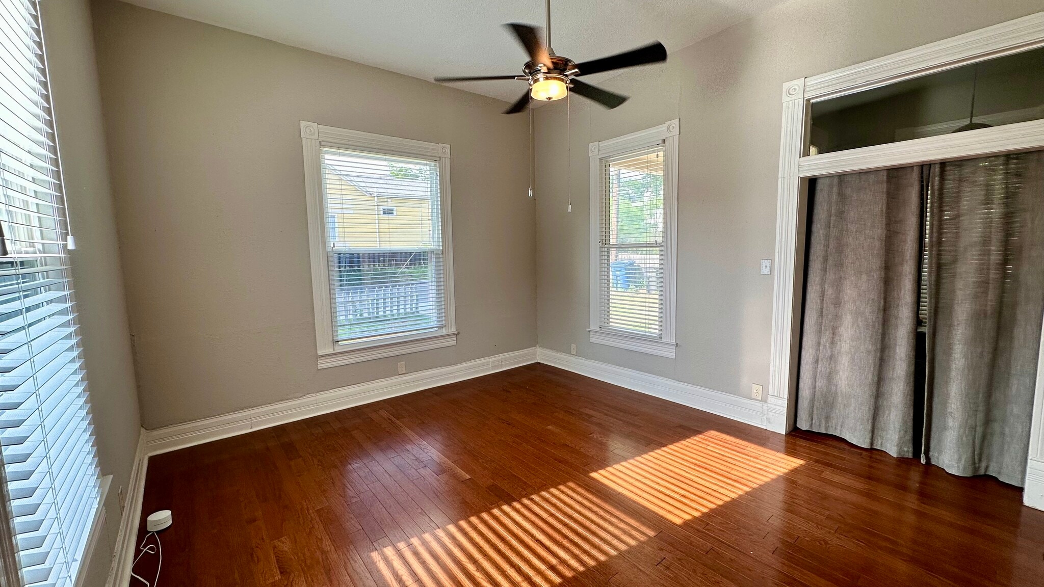 Living room - 102 Paul St