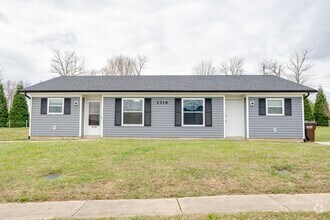 Building Photo - 1314 Farmingdale Dr