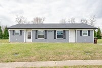 Building Photo - 1314 Farmingdale Dr