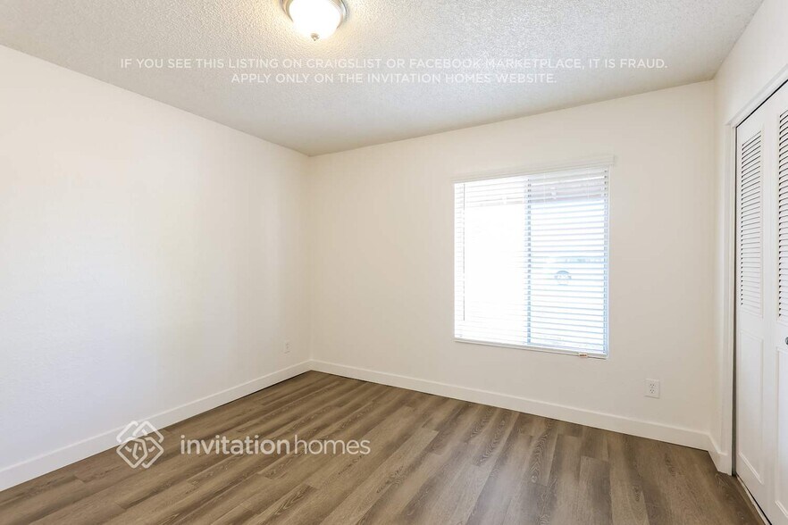 Building Photo - 7310 W Cavalier Dr