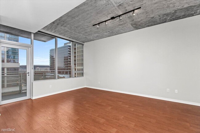 Building Photo - 2 br, 2 bath Condo - 1345 S Wabash Ave