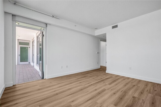 Building Photo - 3131 Michelson Dr