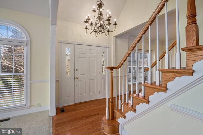 Building Photo - 25593 Creek Run Terrace