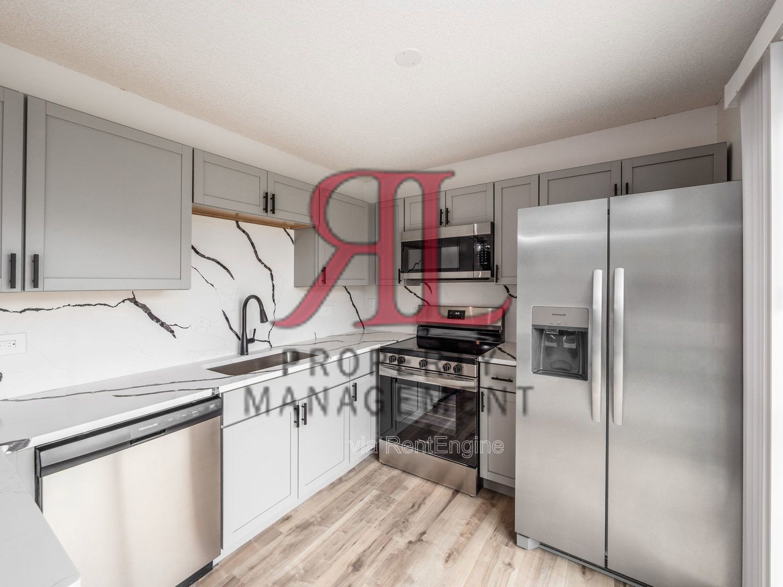 Building Photo - 5932 Waterview Dr