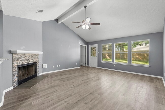 Building Photo - 2826 Wood Hollow Dr