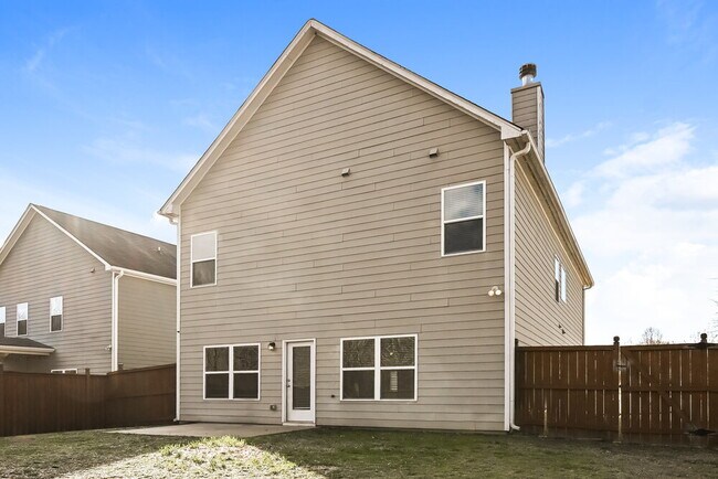 Building Photo - 194 Renford Rd