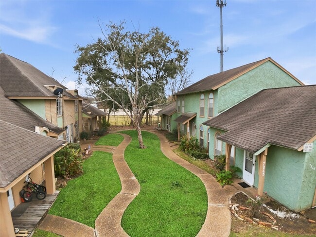 Building Photo - 7859 Cook Rd