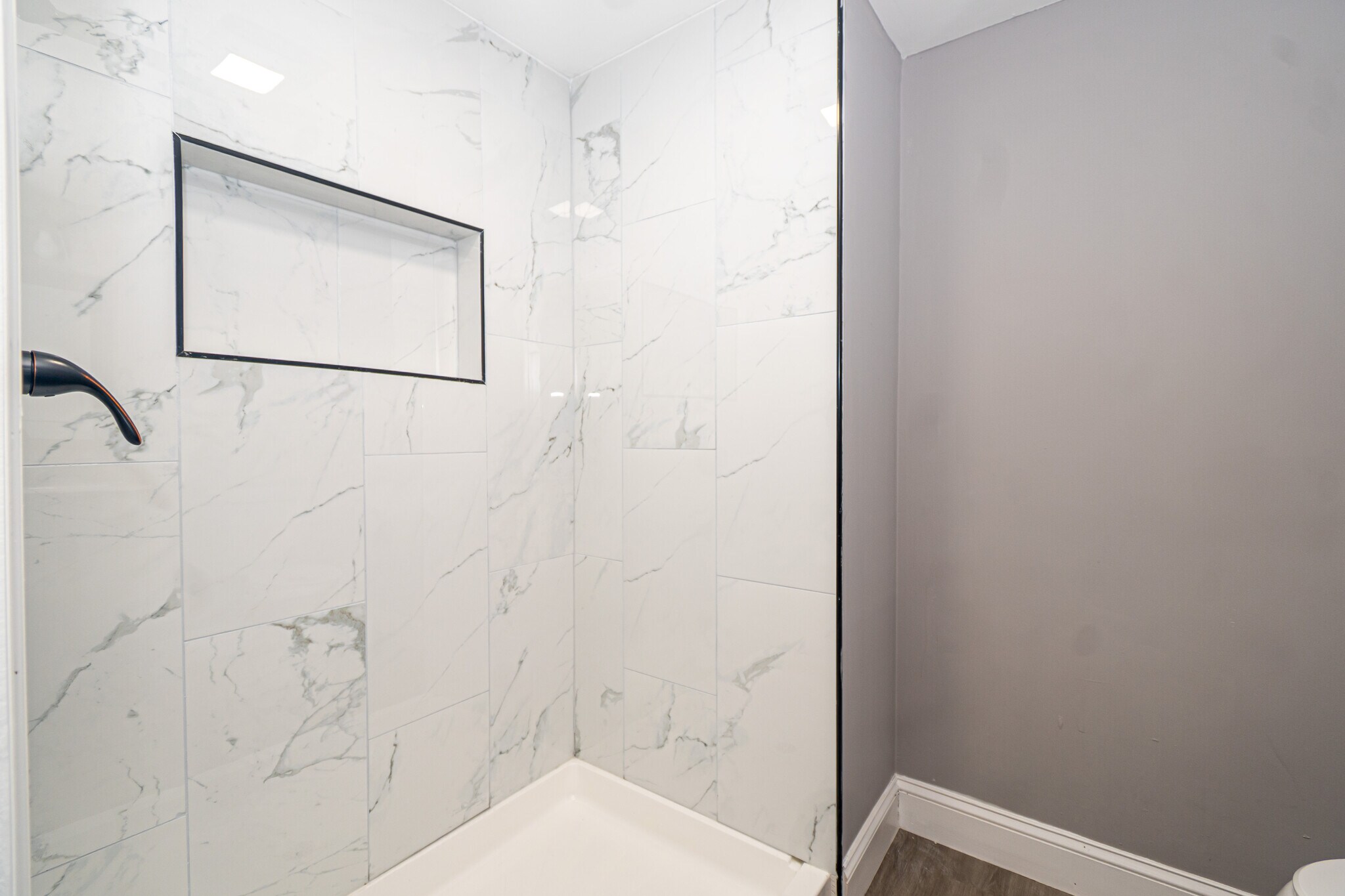 Building Photo - 3519 Kentucky Ave