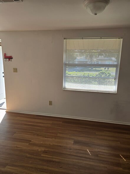 Building Photo - 38835 B Ave