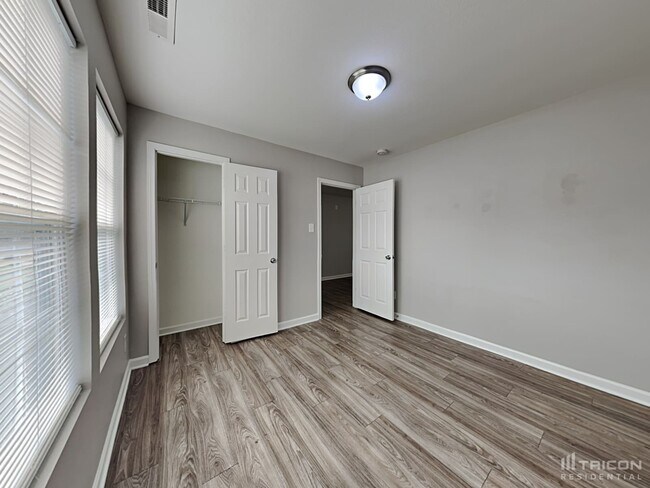 Building Photo - 6231 Salamander Run Ln