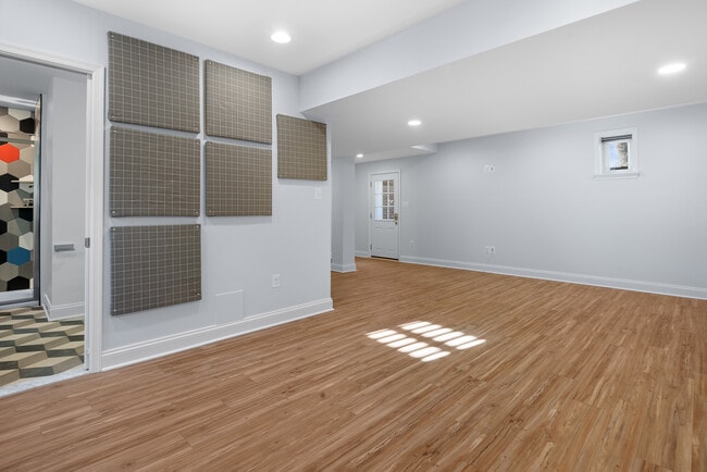 Building Photo - 1407 Leegate Rd NW