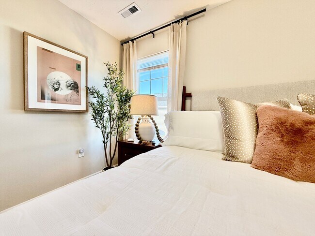 Building Photo - 224 Taylor Dr