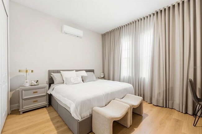 Building Photo - 16312 Volterra Point