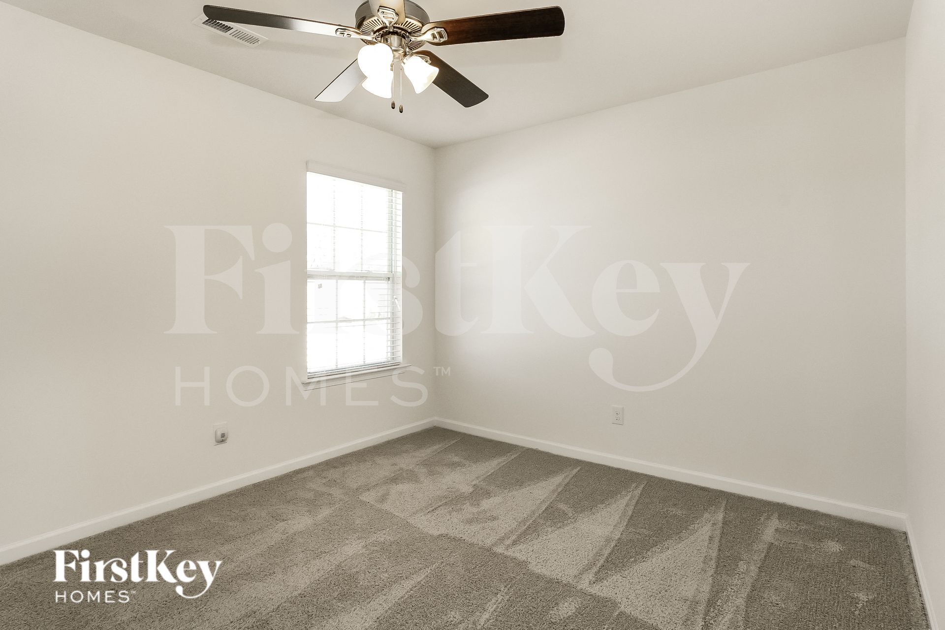 Building Photo - 9825 Pollie Little Ln