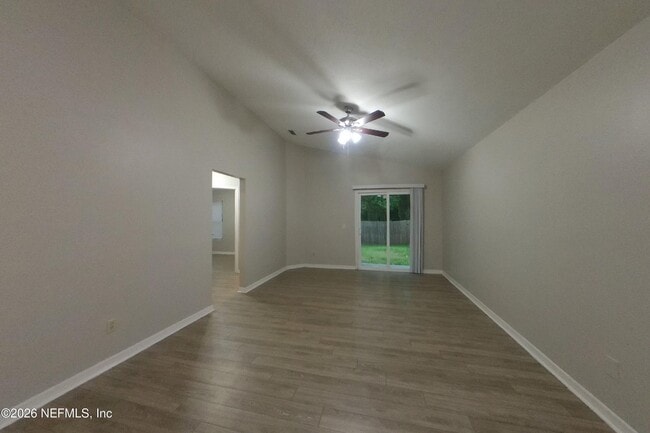 Building Photo - 1313 Independence Dr