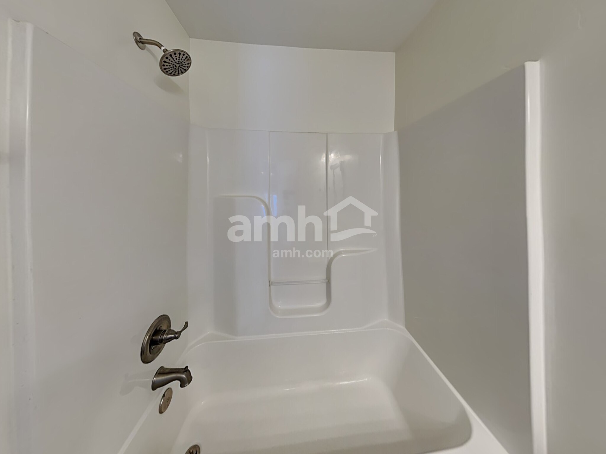 Building Photo - 410 Nathan St