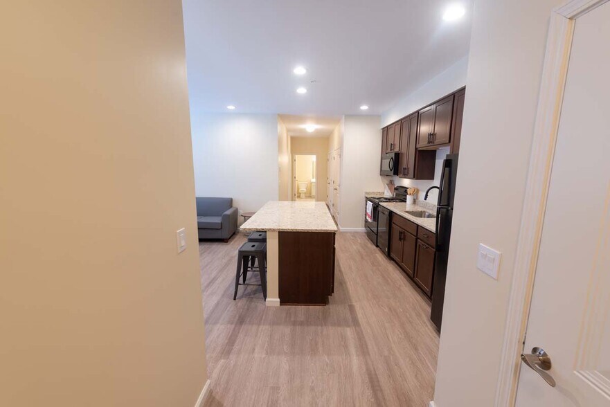 Tower Hill Landings 50 Rolens Dr Kingston RI 02881 Apartment Finder