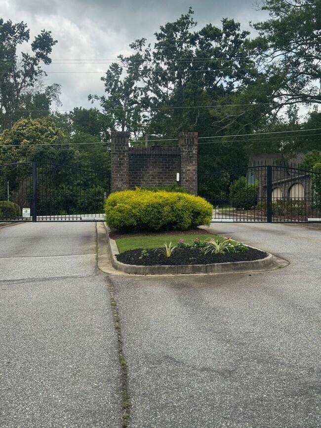 Building Photo - 311 Indigo Way