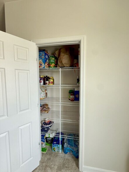 Building Photo - 111 Clydesdale Ln