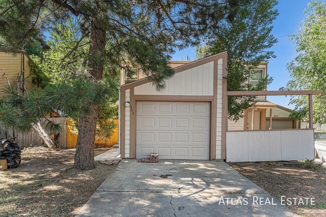 Building Photo - 347 Colony Pl