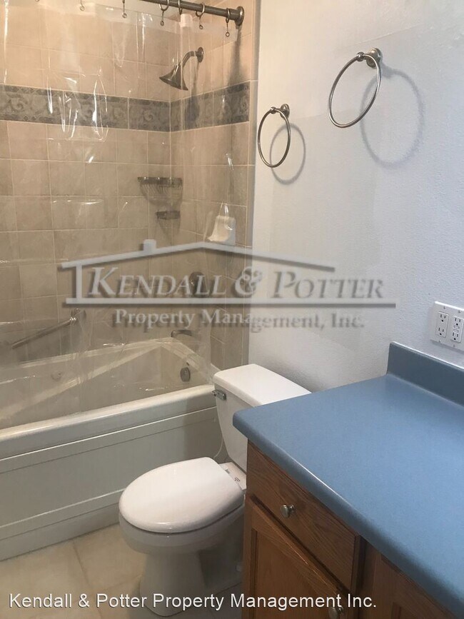 Building Photo - 2 br, 1 bath House - 1114 Sutherland #1