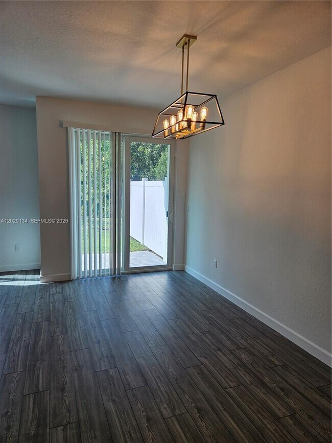 Building Photo - 4297 Hammock Grove Dr