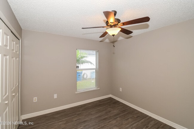 Building Photo - 7336 Lawn Tennis Ln