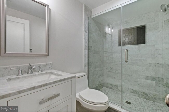 Building Photo - 3728 9th St NW