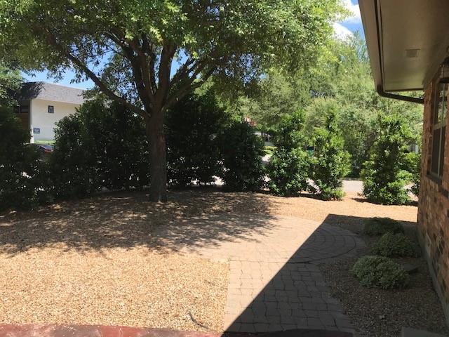 Building Photo - 404 N Board St